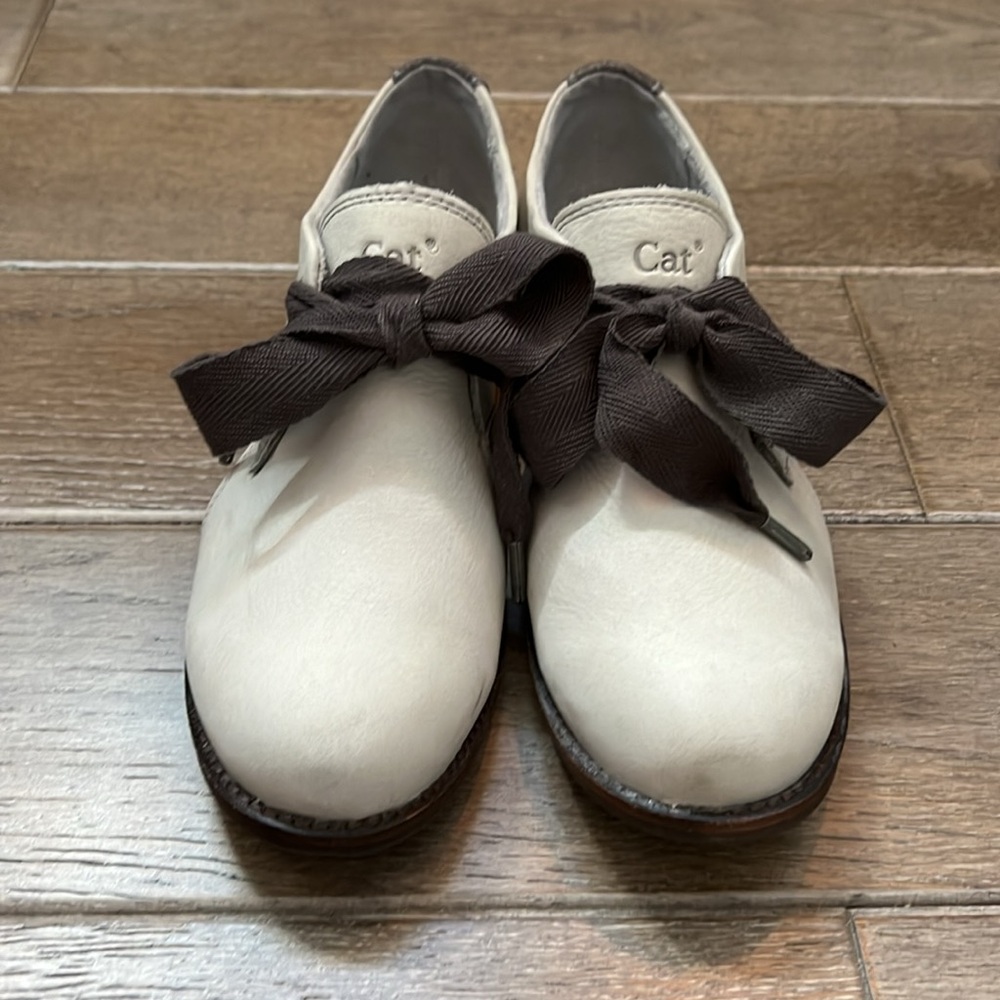 Leather loafers, off-white, by Caterpiller